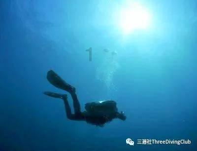 FIFA最新世界排名,国足跌至第75,国足如何才能一雪前耻?-智能问答,机智回答您的疑问